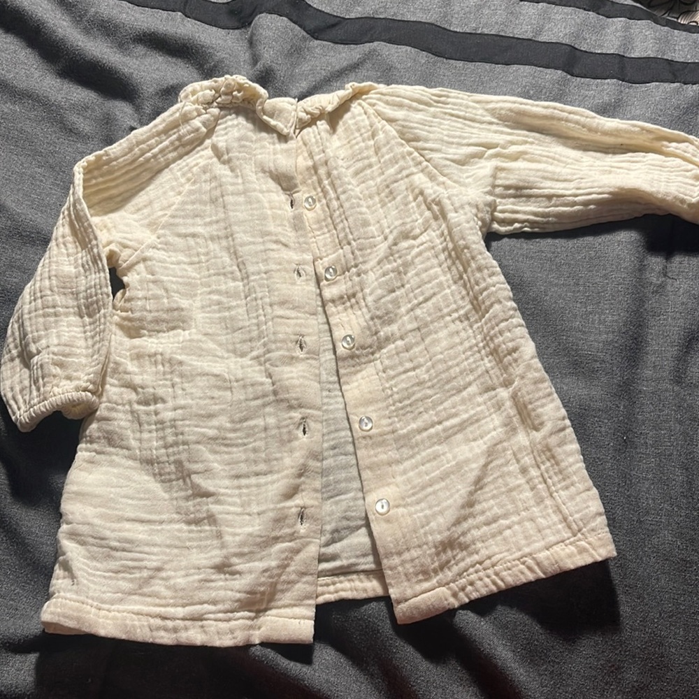 H&M 6 month dress never worn